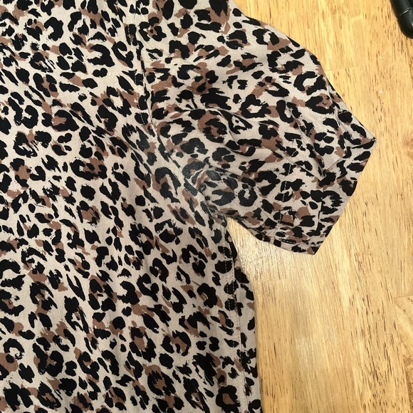 Men’s Button Up Casual Shirt - Picture 3 of 3